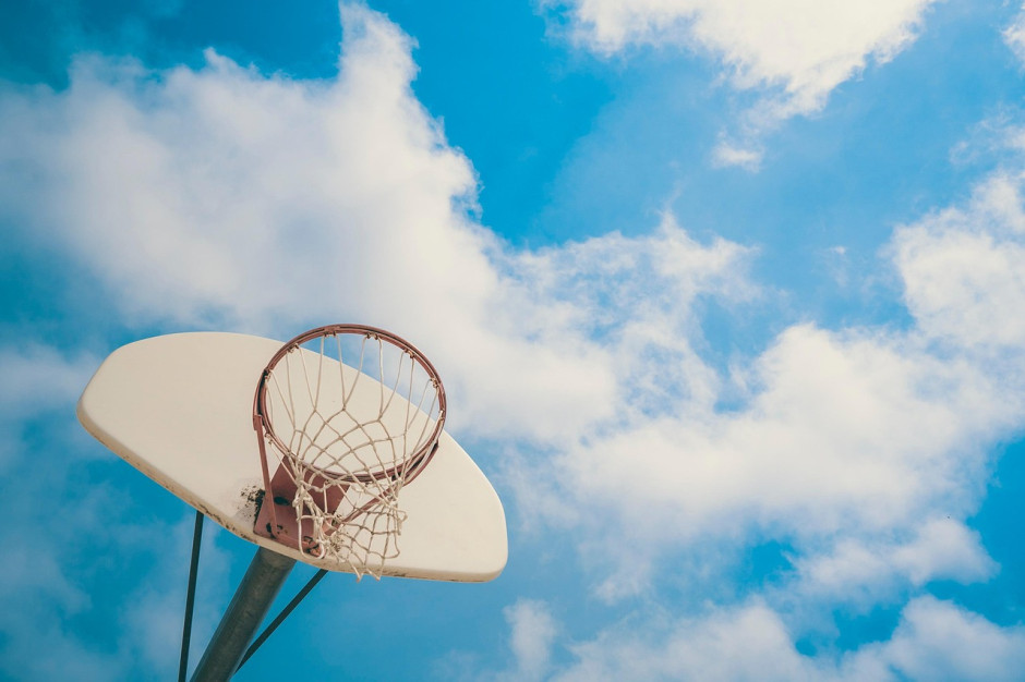 周琦腰伤进展：再赴休斯顿治疗 能否赶上亚洲杯取决恢复速度