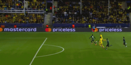 1-3！哈兰德8场1球持续低迷，金球先生染红，曼城制造欧冠大冷