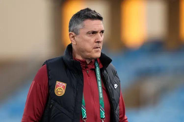 开云在线观看-揭秘U23国足主帅安东尼奥:更看重职业素养,逐步培养赢家心态