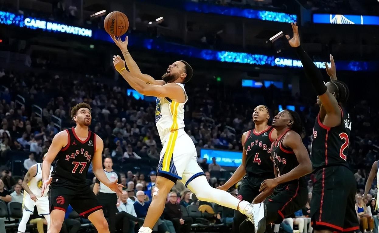 开云在线观看-库明加复出惊艳!勇士惨遭双杀,库里低迷16中6,格林又拖后腿