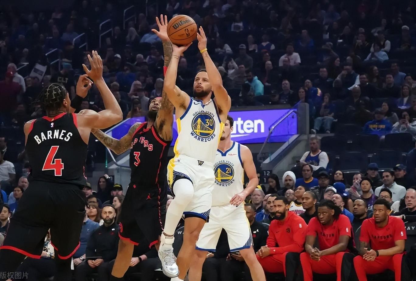 开云在线观看-库明加复出惊艳!勇士惨遭双杀,库里低迷16中6,格林又拖后腿