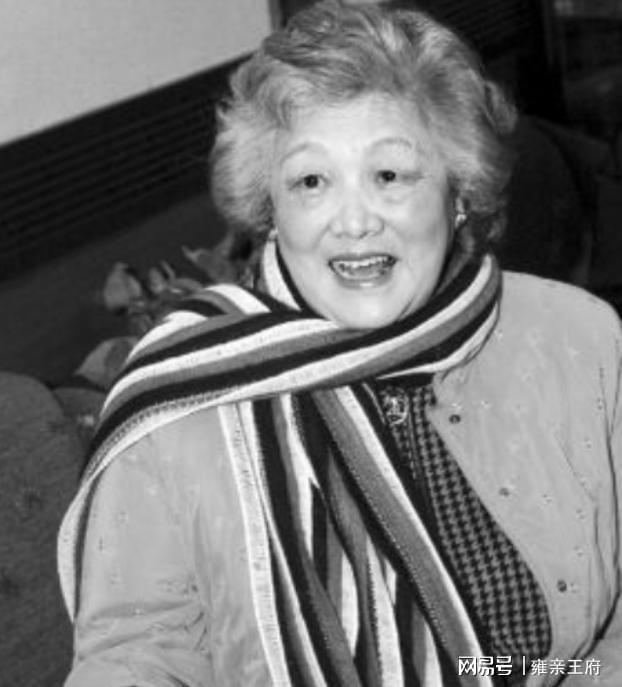 kiayun-08年章含之逝世,临终前留下遗言,洪晃因何说:妈妈是个聪明人?