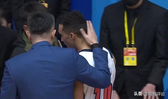 开云体育-杜锋:四川降温了 但全场座无虚席能感受到大家对于广东热爱和支持