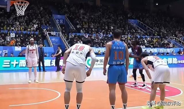 开云体育-杜锋:四川降温了 但全场座无虚席能感受到大家对于广东热爱和支持