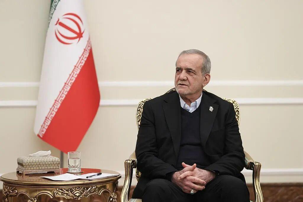 开云APP-伊朗新任最高领袖感谢伊朗人民